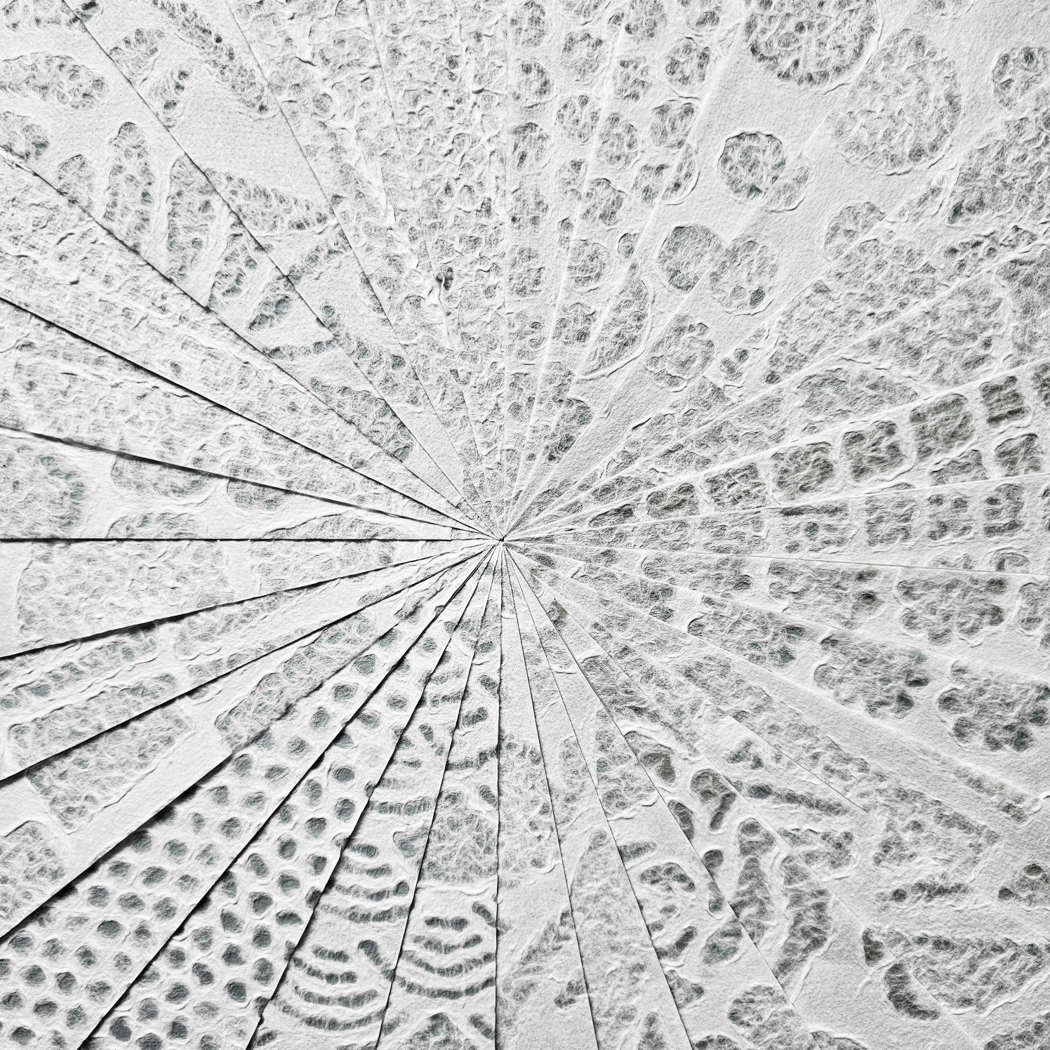 A4 Handmade Lace Kozo Paper Pack (30 sheets, 15 designs) - Image 5