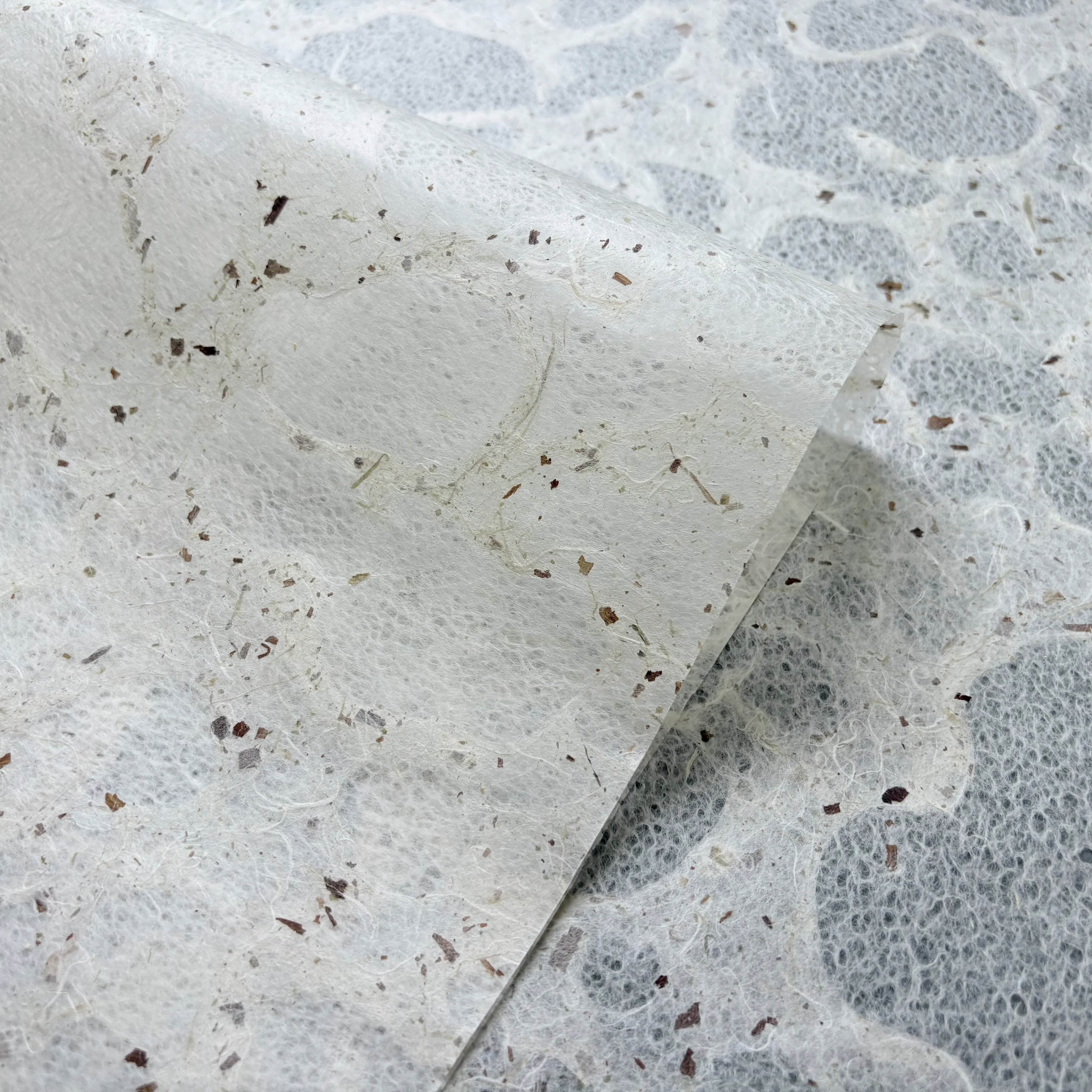 Tidal Lace Kozo Paper (Chiri) - Image 4
