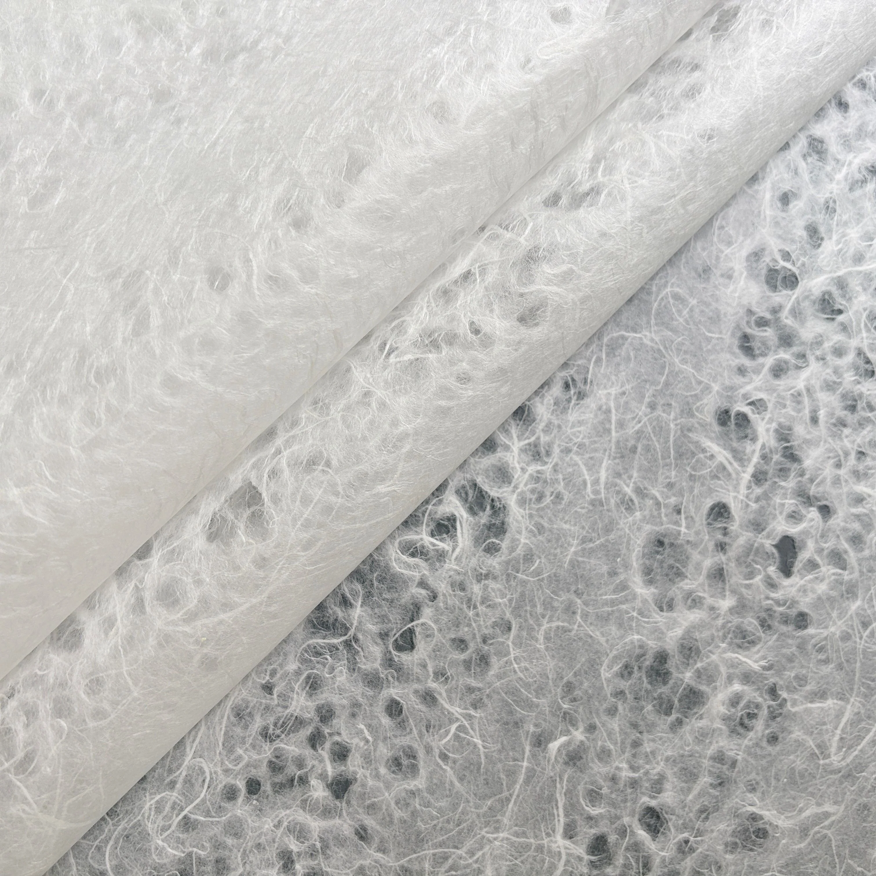 Unryu Kozo Paper with Raindrop Stripes (White) - Image 5